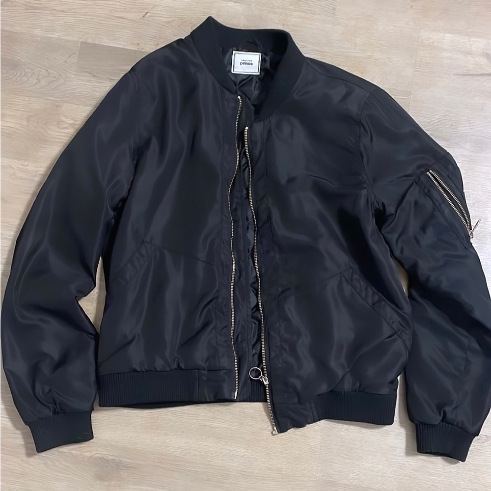 Bomber / Puffer / Wind Breaker Coat